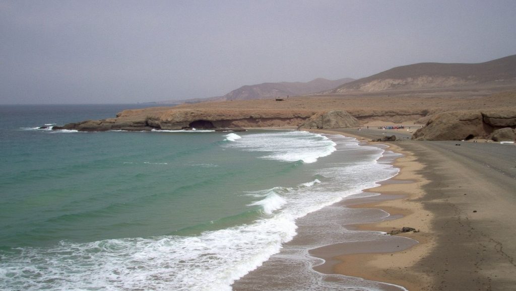 Playa de Amanay - foto 5