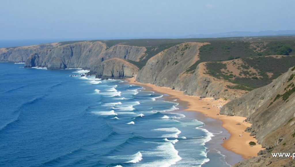 Praia Cordama Naturista - Vila do Bispo, Algarve