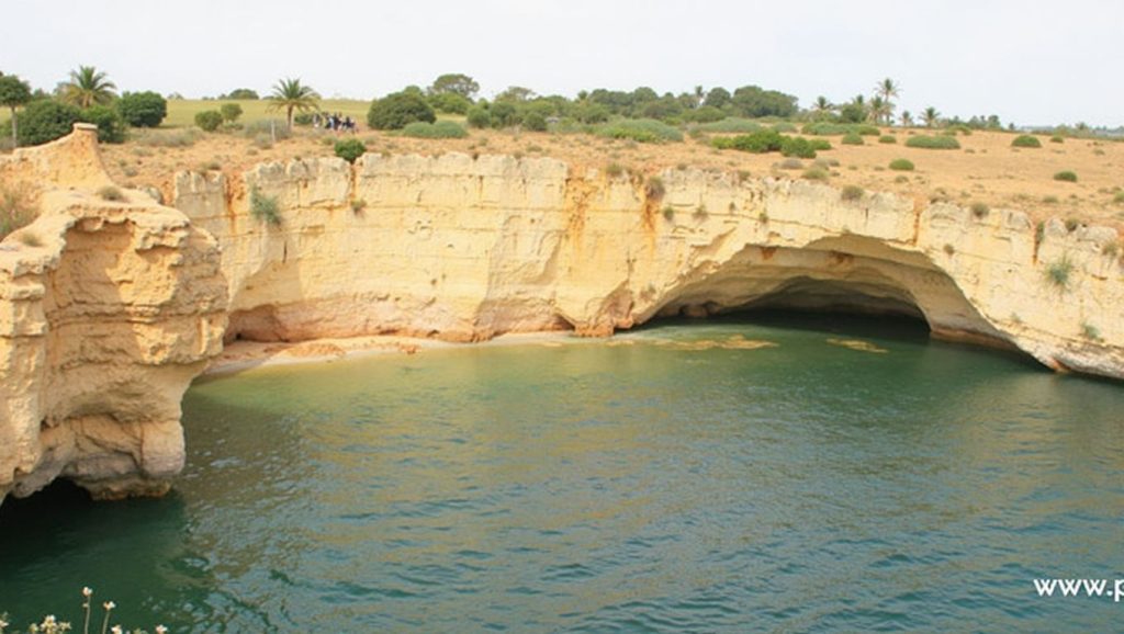 Praia da Ponta Pequena - Albufeira, Algarve