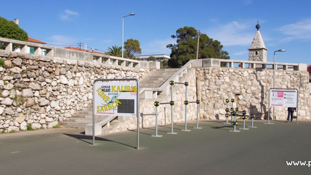 Praia de Paço de Arcos - Oeiras, Portugal