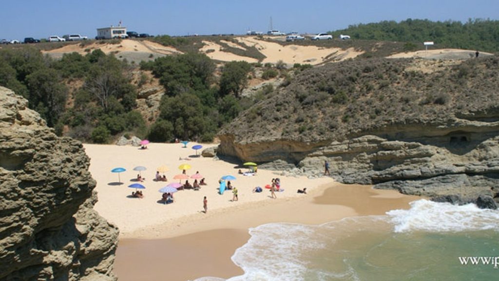 Praia naturista do Salto - Sines, Portugal