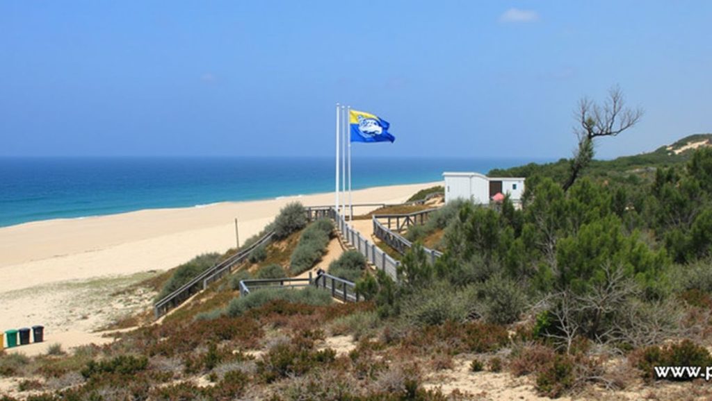 Praia da Fonte do Cortiço - Santiago do Cacém, Portugal