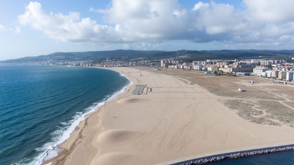 Praia do Osso da Baleia - Figueira da Foz, Portugal