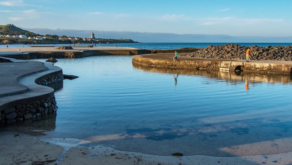 Piscinas Oceânicas de Porto Martins - Terceira, Açores
