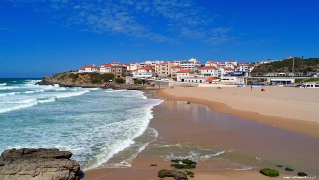 Praia das Maçãs - Sintra, Portugal