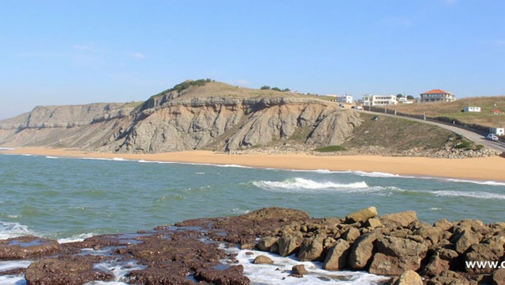 Praia de Porto Dinheiro - Lourinhã, Portugal