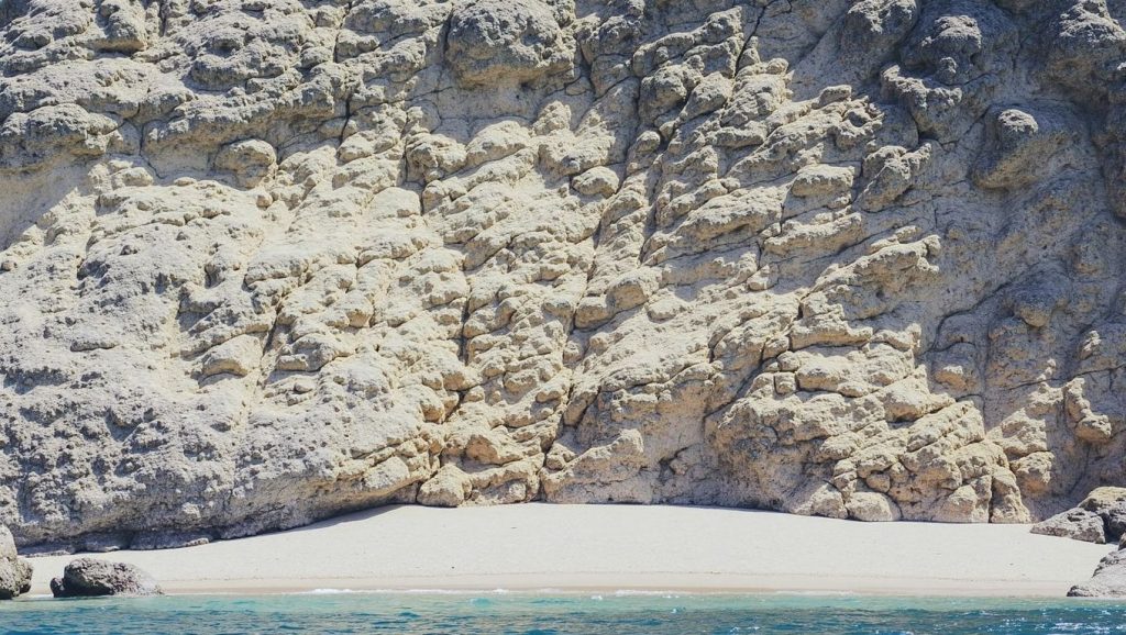 Praia do Penedo - Sesimbra, Portugal