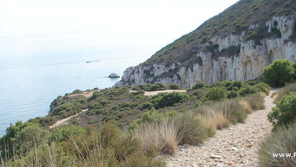 Praia da Baleeira - Sesimbra, Portugal