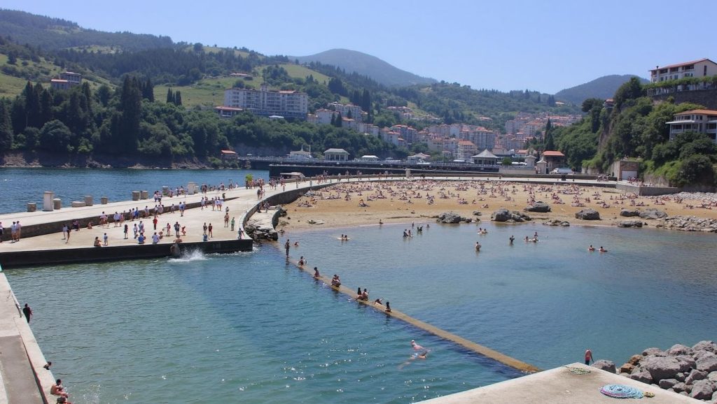 Playa de Alkolea - Mutriku, Gipuzkoa
