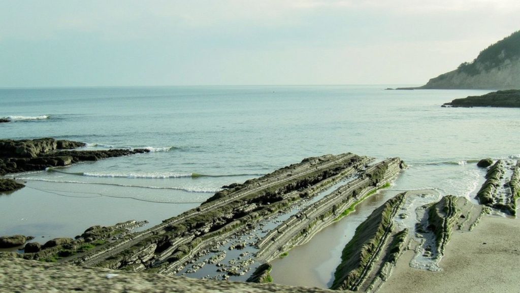 Playa de Saturraran - Mutriku, Gipuzkoa