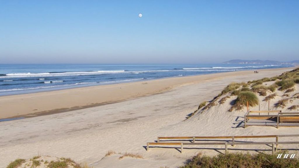 Praia de Osso da Baleia - Figueira da Foz, Portugal