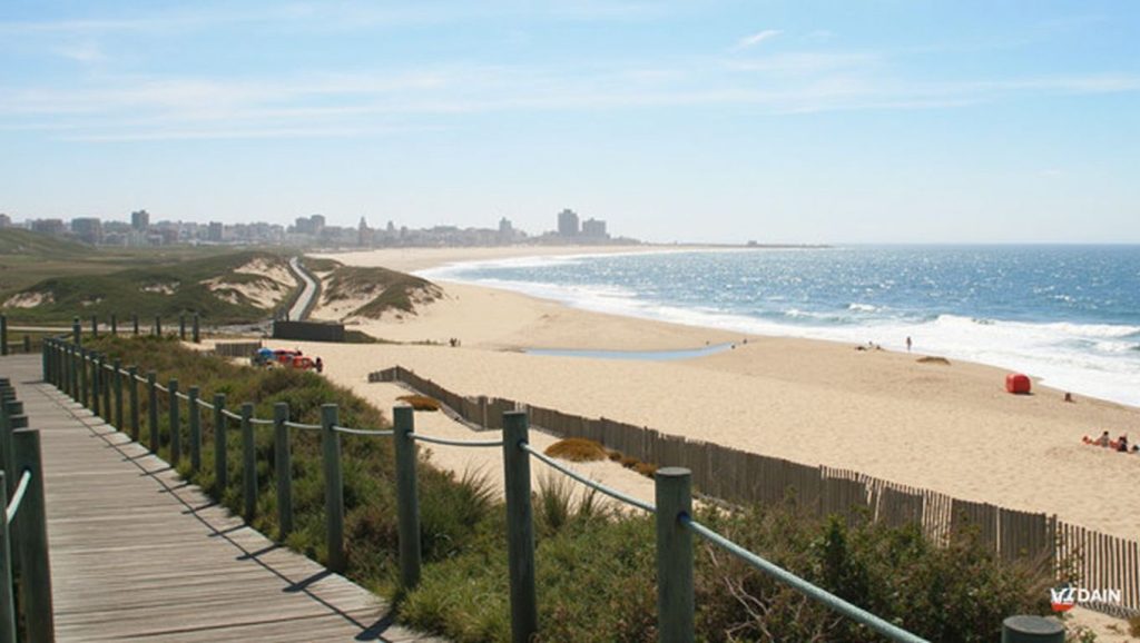 Praia de São Félix da Marinha - Vila Nova de Gaia, Portugal