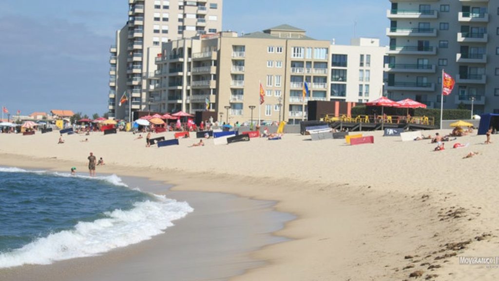 Praia Azul - Póvoa de Varzim, Portugal