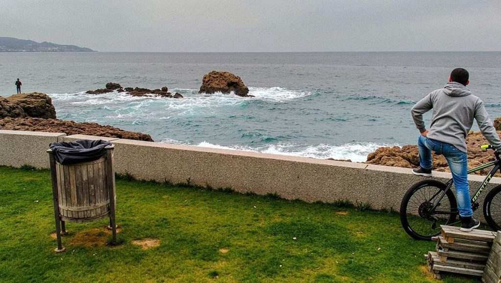 Acceso a O Areeiro da Braña desde el aparcamiento, Galicia