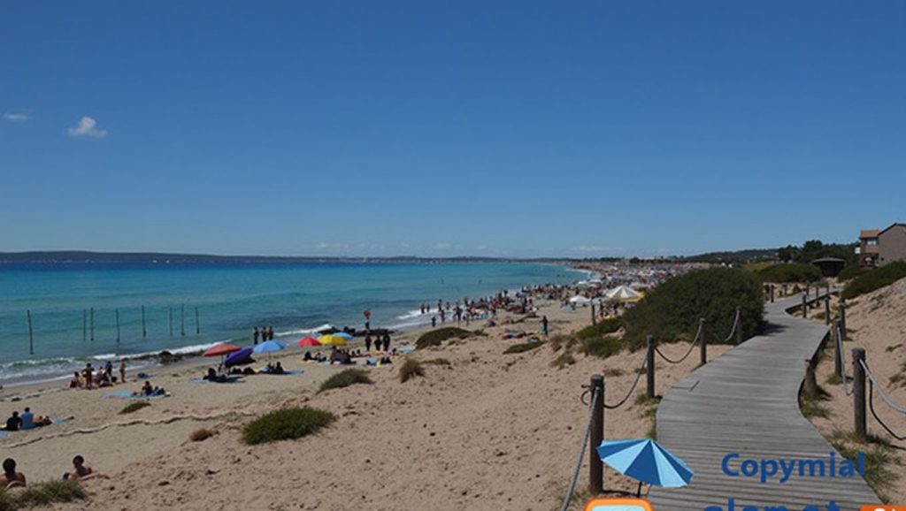 Horizonte desde Platja d'Es Copinyar, Formentera, Formentera
