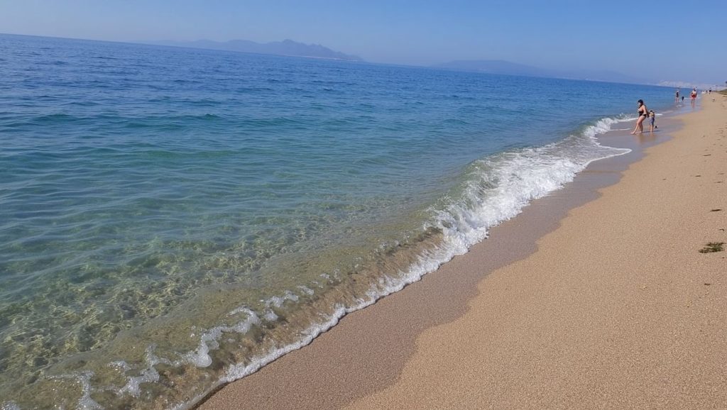 Amplia vista de Platja de Canet, Canet de Mar, Barcelona