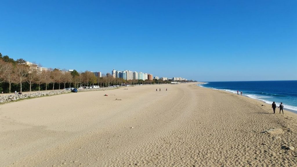 Detalle del agua en Platja de Castelldefels, Castelldefels, Barcelona