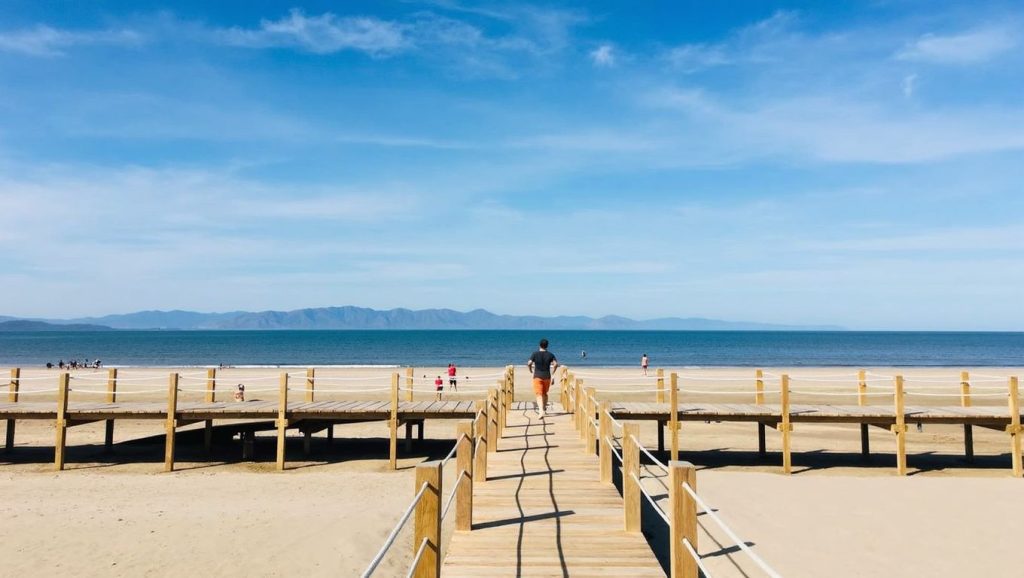 Panorámica completa de Platja de Castelldefels, playa de Castelldefels