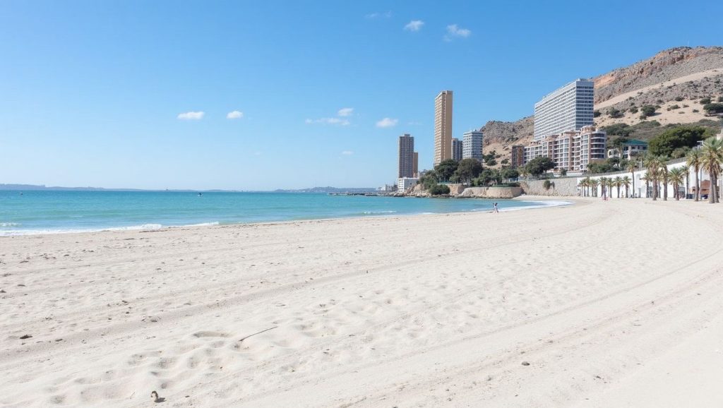 Platja de l'Albufereta — foto 2 de 6