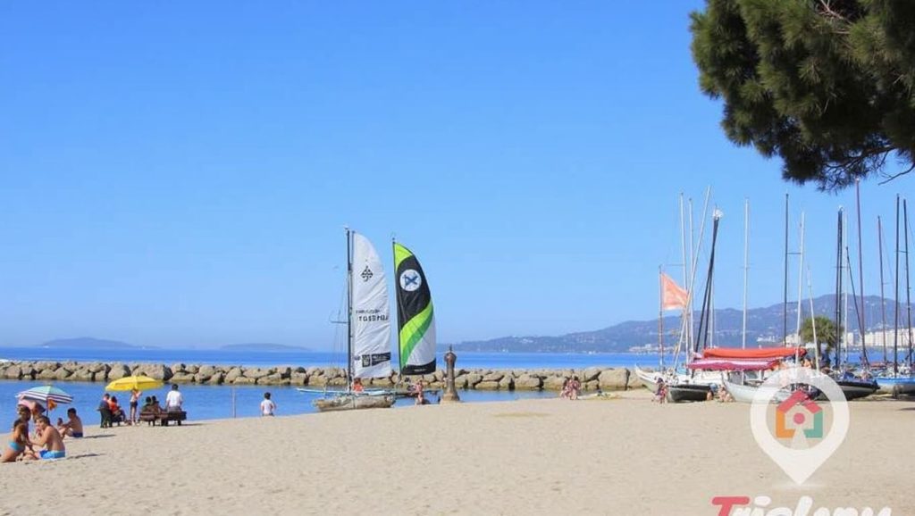 Platja de l'Esquirol — foto 5 de 6