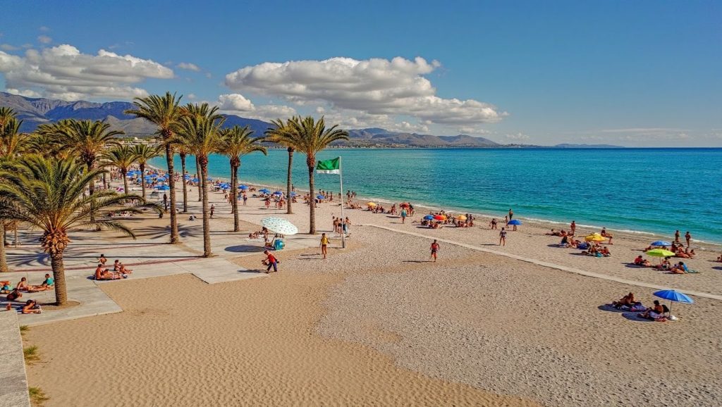 Foto de Platja de la Caleta