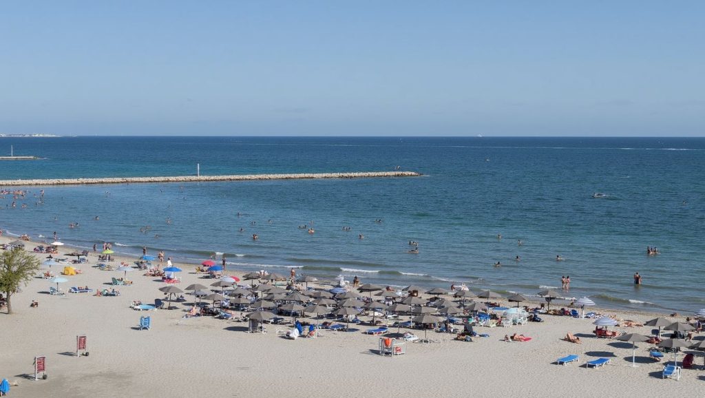 Foto de Platja de la Faroleta