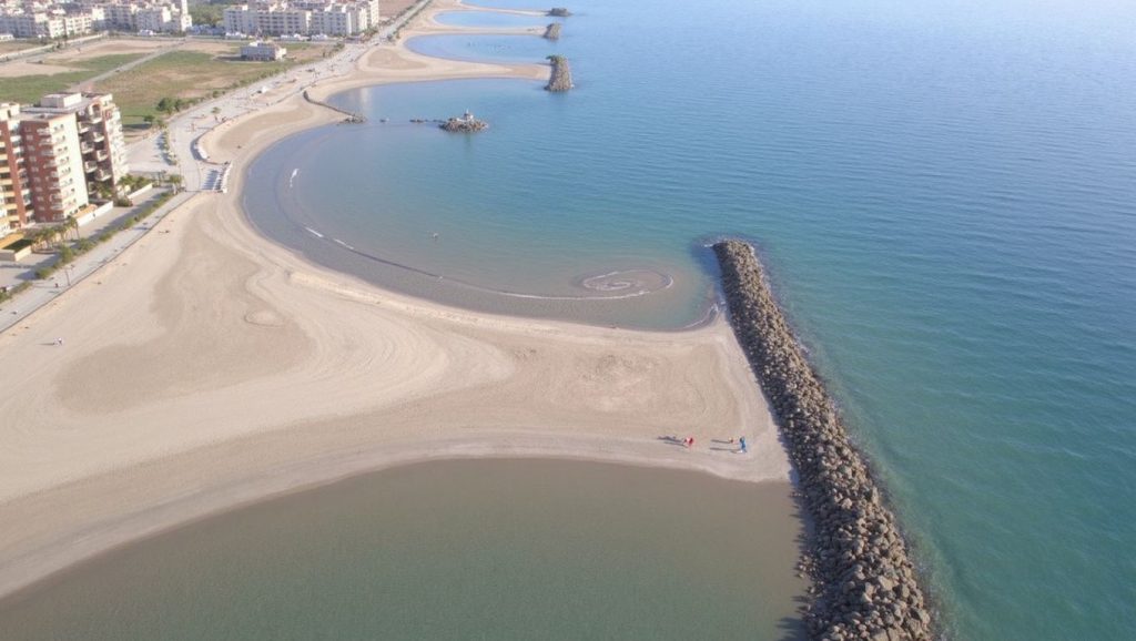 Camino de acceso a Platja de les Salines, Cubelles, Barcelona