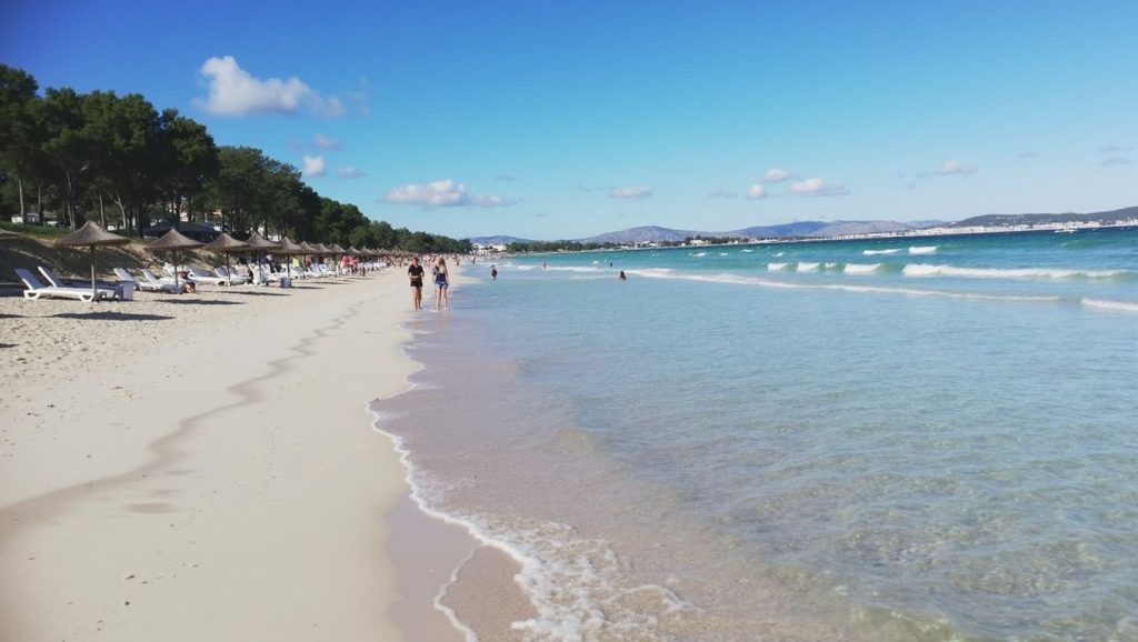 Alrededores de Platja de Muro, Muro