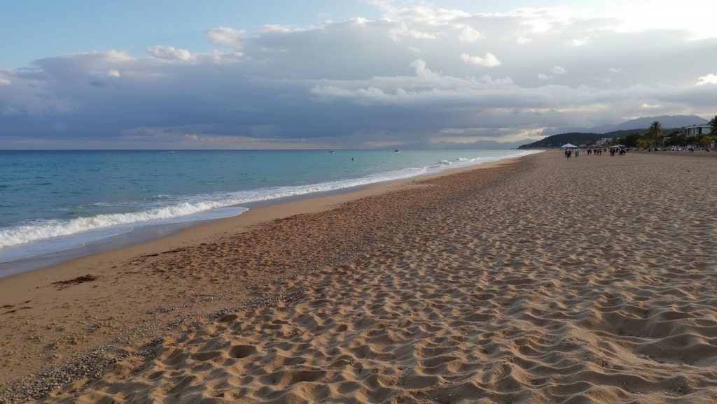 Playa Platja de Pineda de Mar desde la arena, Pineda de Mar, Barcelona