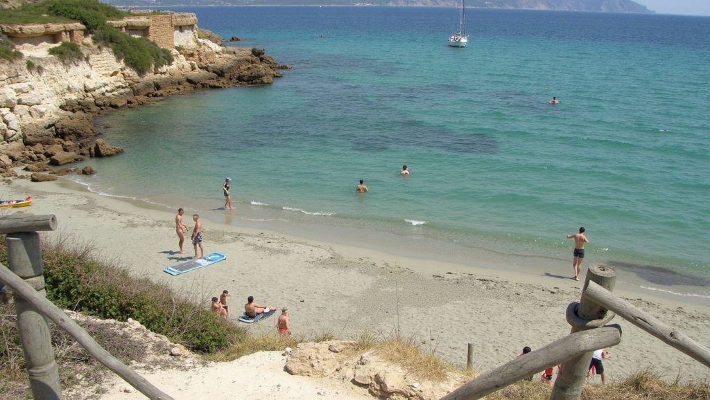 Vista del entorno de Platja de sa Font de Sant Joan, Artà, Mallorca