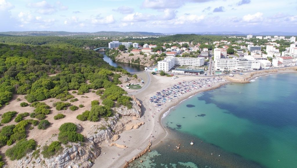 Panorámica de Platja de Son Bauló con cielo despejado, Santa Margalida