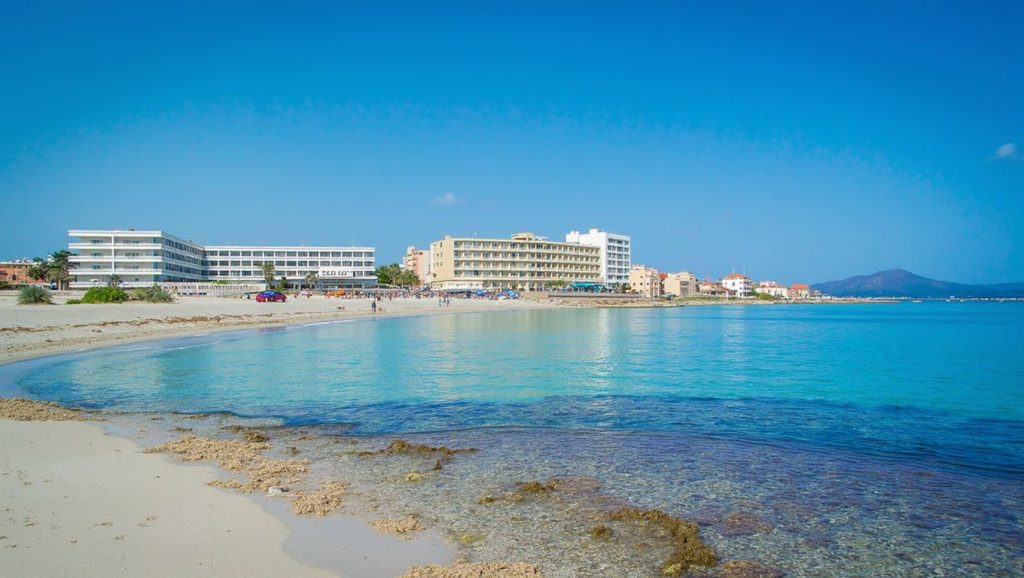 Playa Platja de Son Bauló desde la arena, Santa Margalida, Mallorca