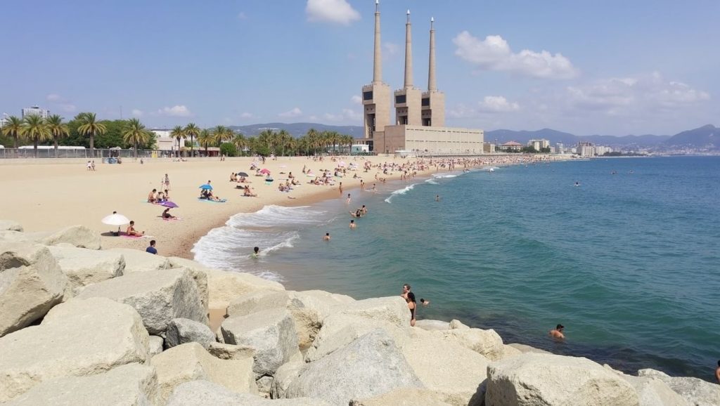 Playa Platja del Fòrum en Barcelona, Barcelona