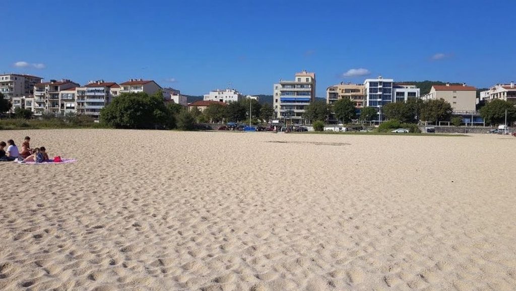 Playa Platja del Rec del Molí desde la arena, Arenys de Mar, Barcelona