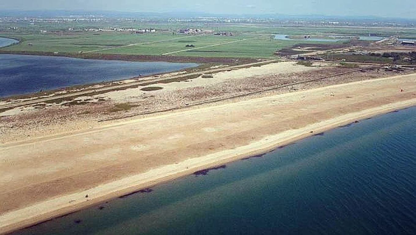 Platja dels Eucaliptus (Amposta, Tarragona)