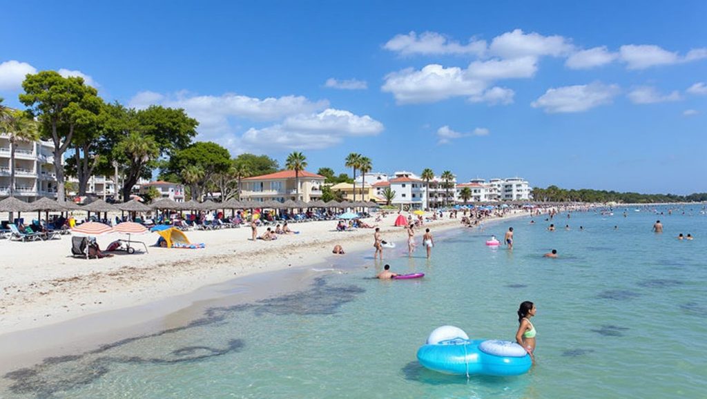 Camino de acceso a Platja dels Francesos, Muro, Mallorca