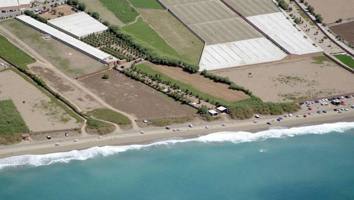 Playa Azucenas Almuñécar Granada