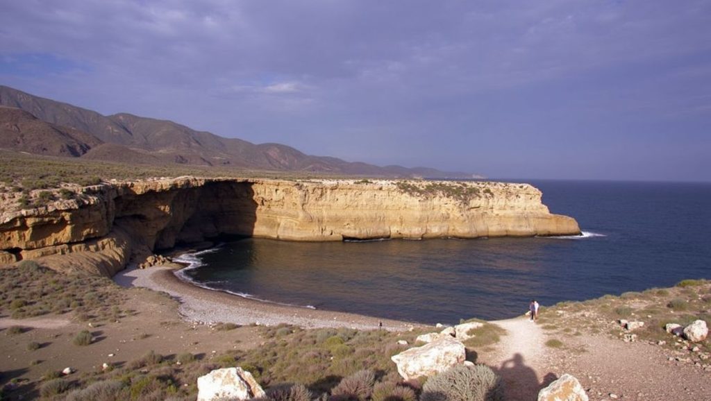 Playa Cala Honda — foto 3 de 6