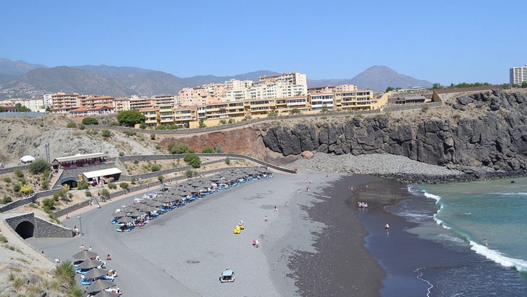 Arena volcánica de Playa Callao Hondo, Arico (Tenerife)