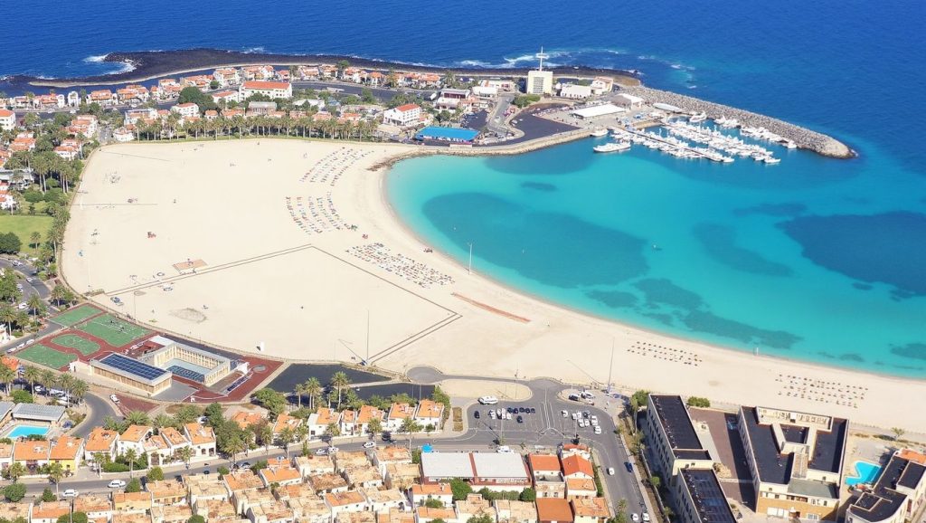 Entorno natural de Playa Castillo en Tenerife