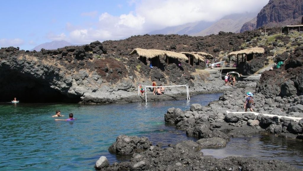 Entorno natural de Playa Chica en Gran Canaria