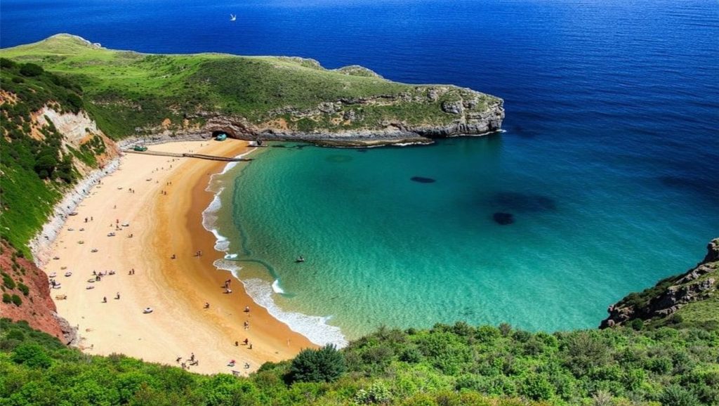 Panorámica de Playa Conejera, Asturias