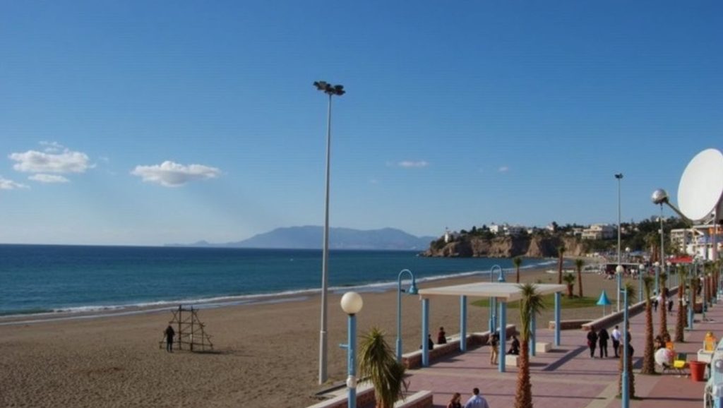 Playa de Bajondillo — foto 2 de 6