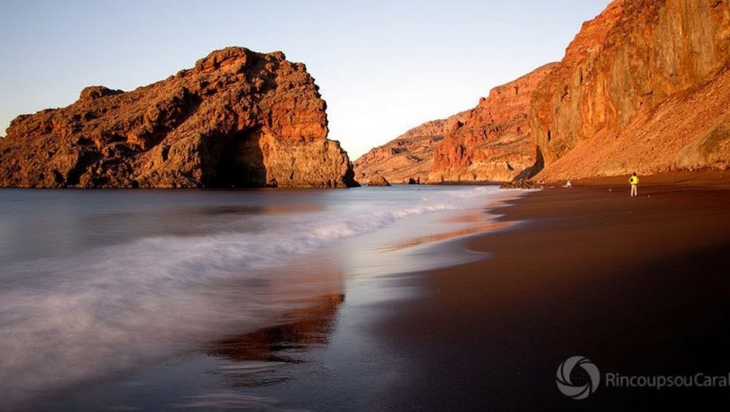 Arena volcánica de Playa de Bujarén, Garafía (La Palma)