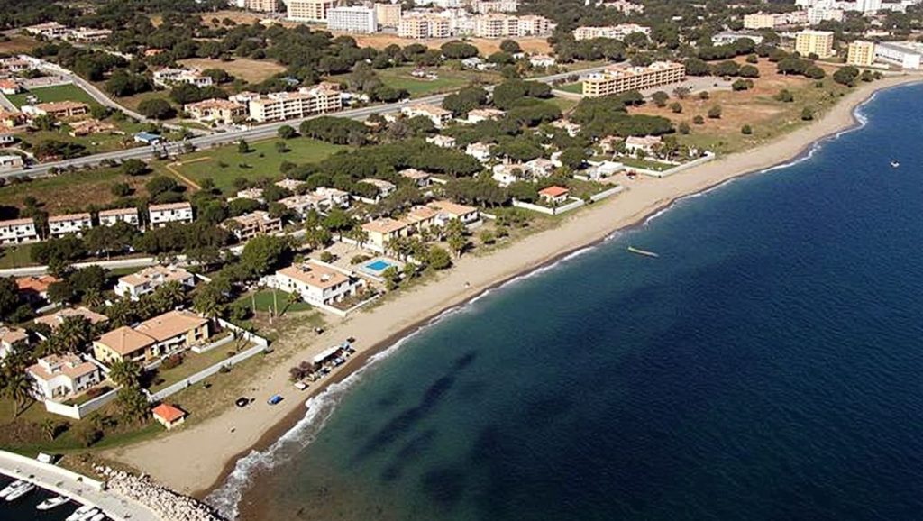 Playa de Calahonda — foto 5 de 6