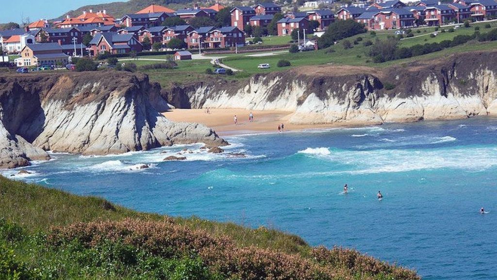 Playa de Cerrías — foto 1 de 6