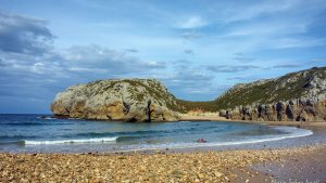 Playa de Cuevas Coloradas
