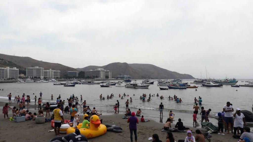 Panorámica completa de Playa de El Ancon, playa de Marbella