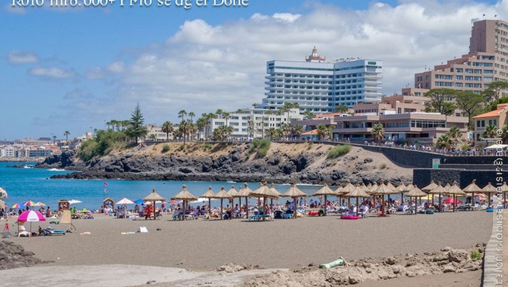 Arena de Playa de el Bobo, Adeje (Tenerife)