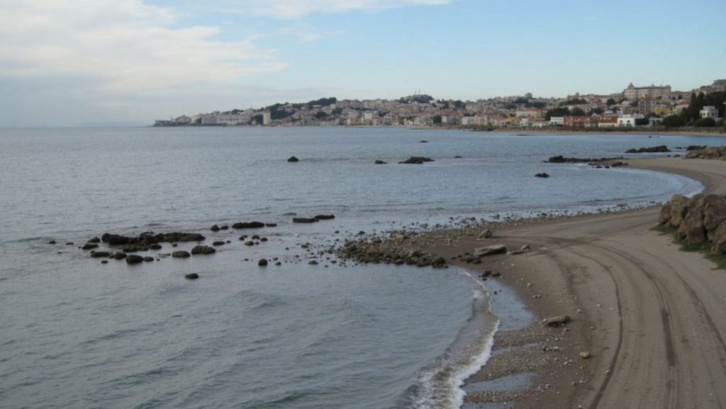 Línea de costa en Playa de El Chaparral, Mijas